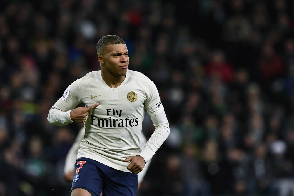 100枚导弹从天而降，特朗普下令为士兵复仇，约旦也出手，俄英法集体沉默